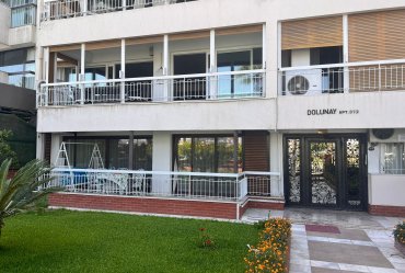 Karşıyaka Yalı'da 4+1 Satılık Daire