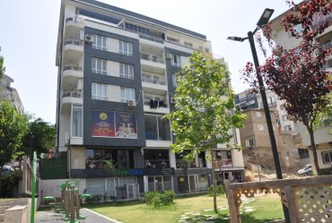 İzmir Yeşilyurt Ordu Caddesi Yanında Satılık 3+1 Natamam Daire