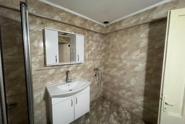 Urla'nın En Merkezi Konumunda Kiralık 3+1 İşyeri